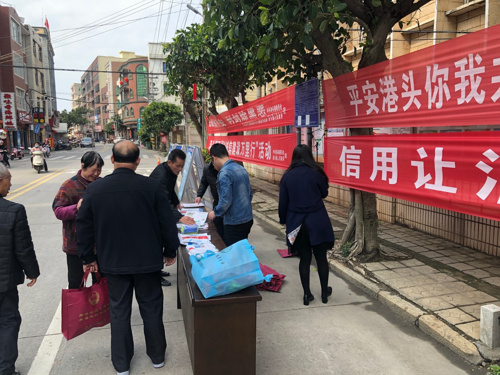 1558426826297623.jpg W020190516408000411353.jpg